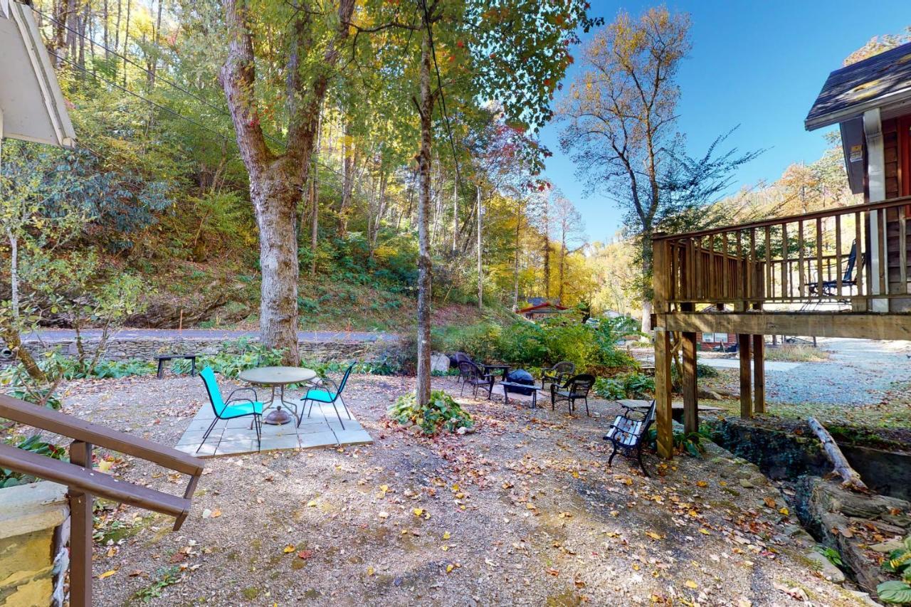 Villa Tweeting Brook Gatlinburg Exterior foto